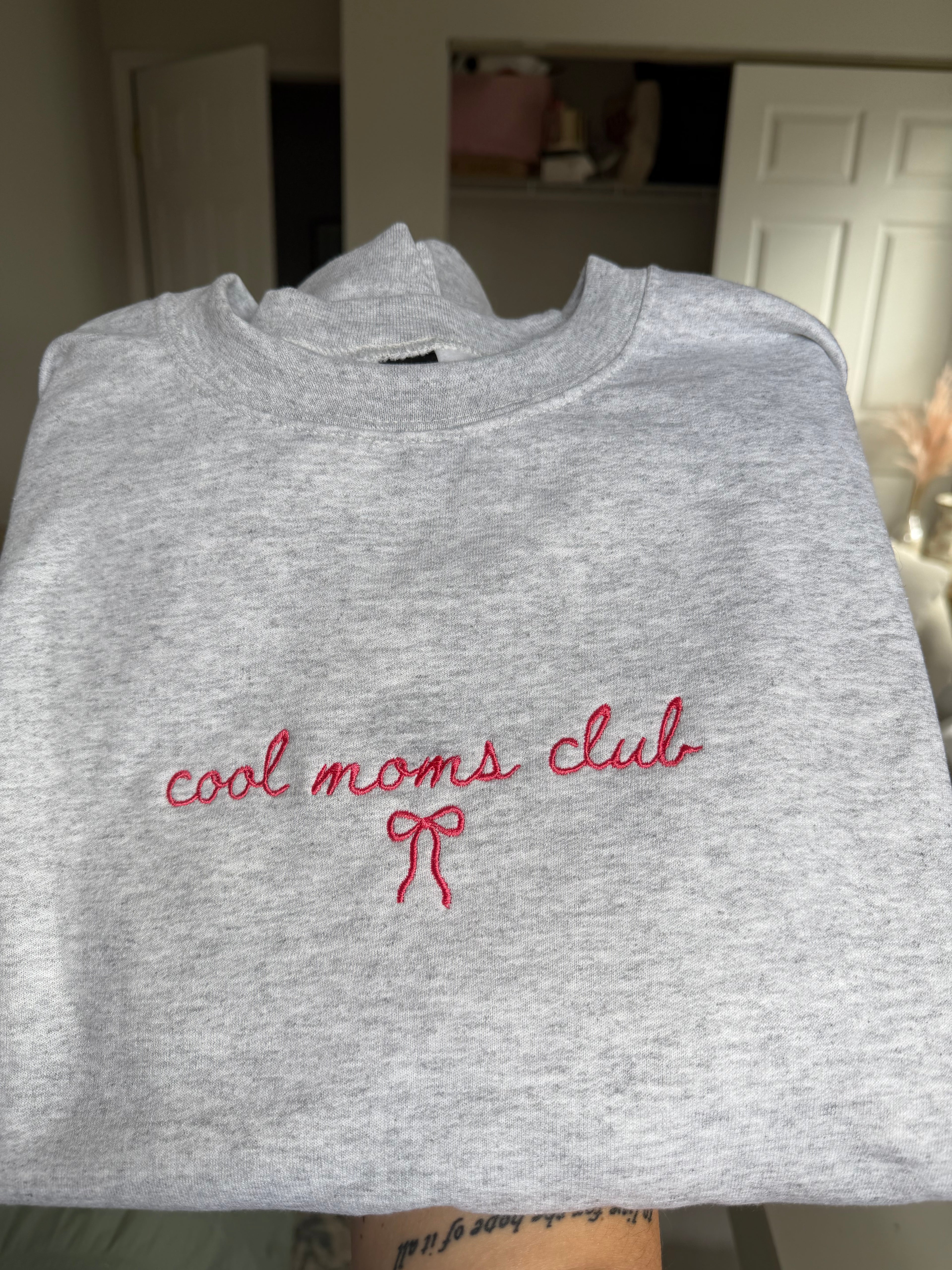 Cool Moms Club T-Shirt/Sweatshirt