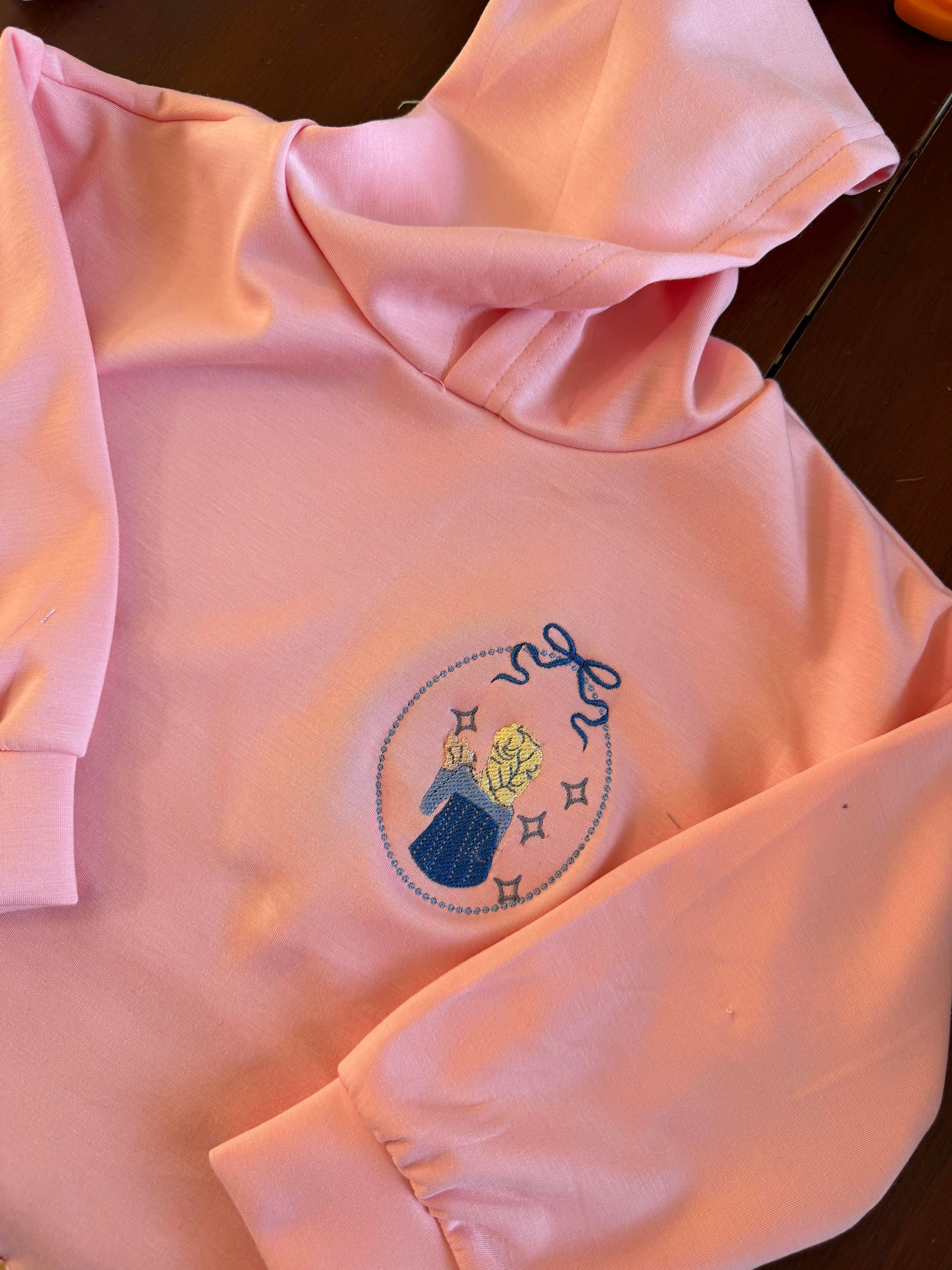 Machine Embroidered Elsa Sweatsuit set